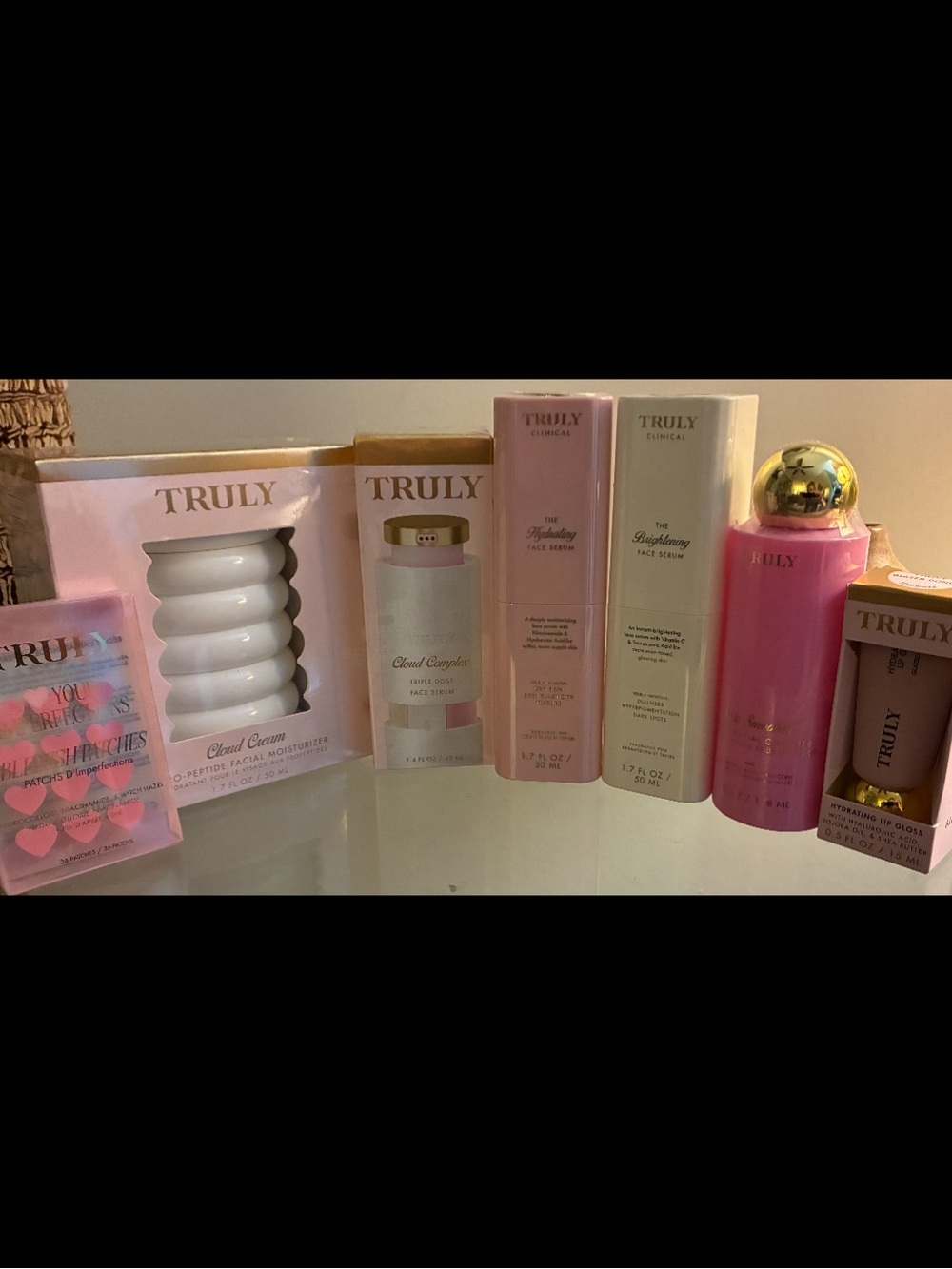 Truly Beauty 7-Piece Facial Skincare Gift Set Serums Moisturizer Lip Oil